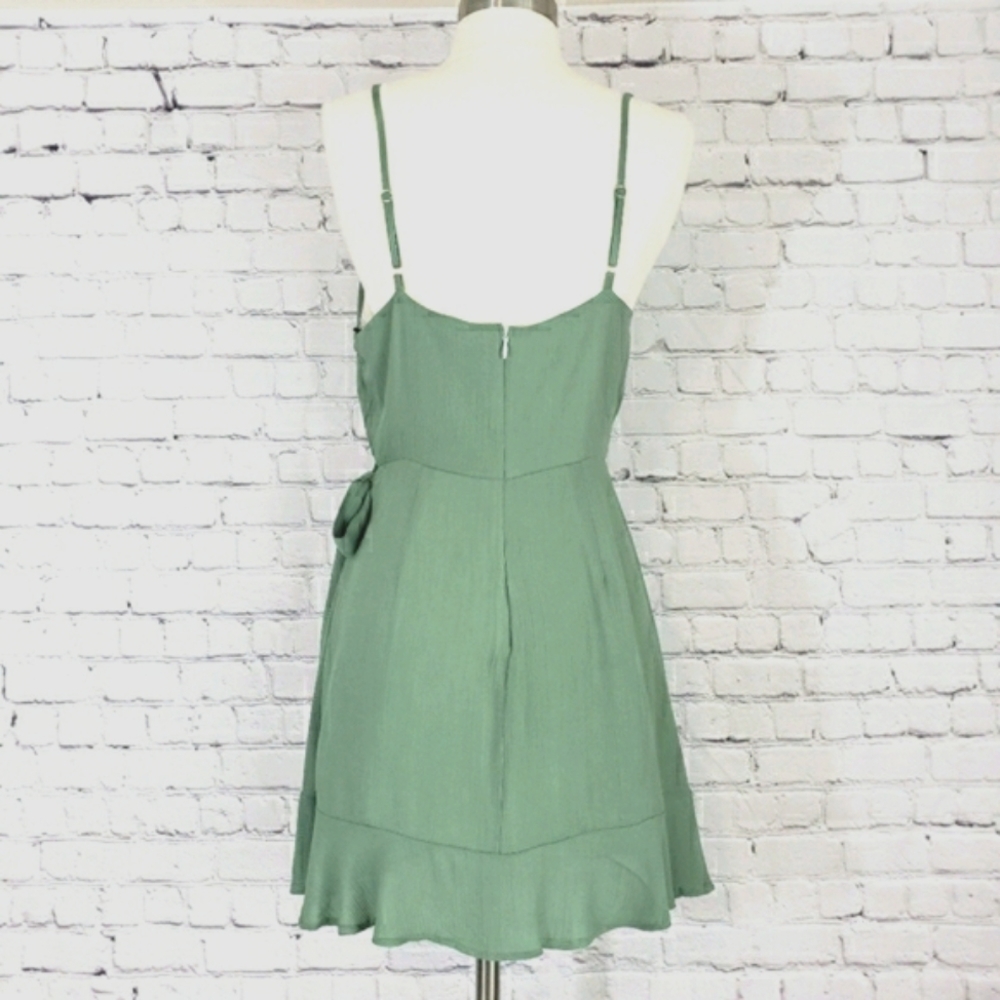 Sage The Label Spaghetti Strap Faux Wrap Dress Sage Green Size M - Picture 2 of 6